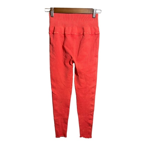 Daily Practice by Anthropologie High Waisted Ribbed Leggings in‎ Peach Size XS/S - Picture 3 of 8